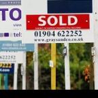 Tracker mortgage rates fell to a record low during January