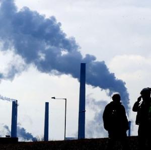MPs criticised the UK's poor response to tackle air pollution which is killing nearly 50,000 people a year