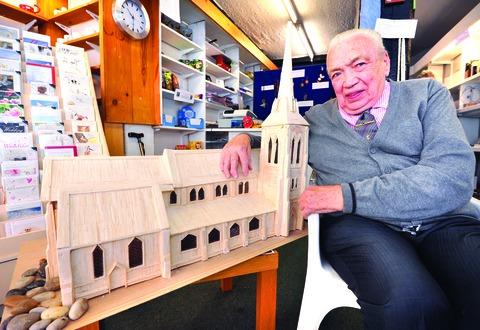 STRIKING A CHORD: Bill Davis with his model of St Peter’s and Paul’s in Upton. 37128801.