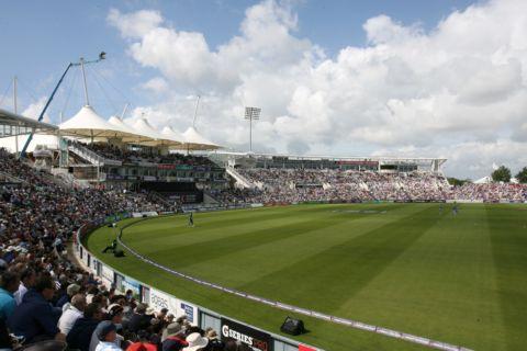 Ashton in trophy joy to secure finals spot