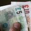 Thousands of families are ignoring early financial warnings