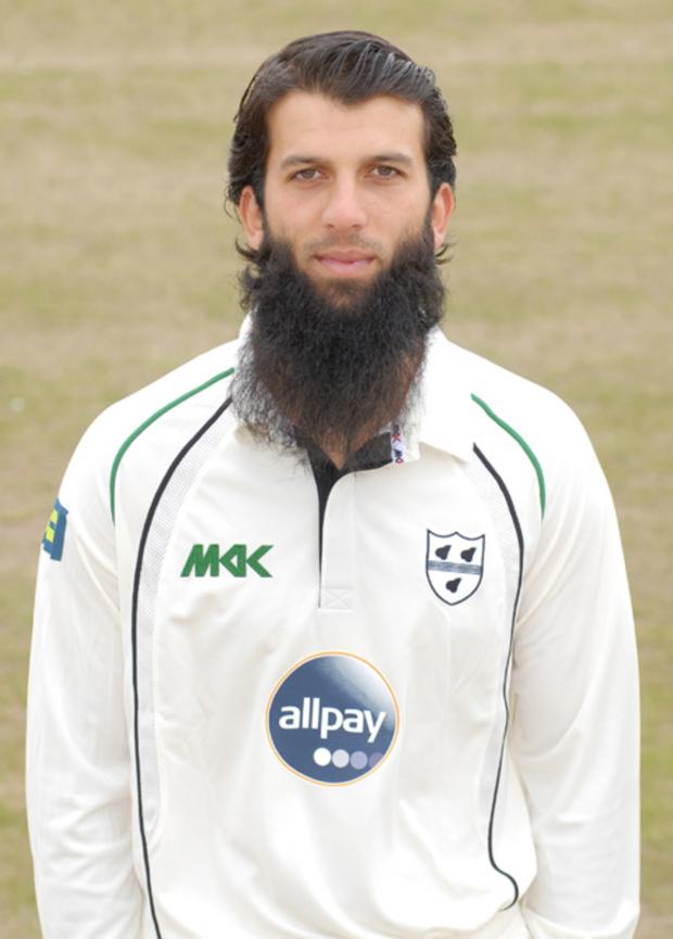 Tewkesbury Admag: Moeen falls after reaching maiden England half-century Tewkesbury Admag: Moeen falls after reaching maiden England half-century