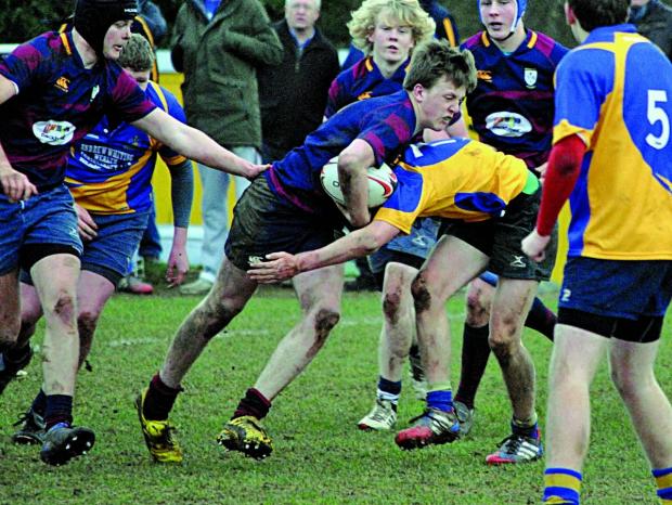 Tewkesbury Admag: DRIVING FORWARD: Try-scorer Alex Stoddart on the charge for Evesham in their 29-29 draw at Kenilworth in the National Colts Plate second round, which earned them progress as the away side. Picture GINO DI FRANCO Tewkesbury Admag: DRIVING FORWARD: Try-scorer Alex Stoddart on the charge for Evesham in their 29-29 draw at Kenilworth in the National Colts Plate second round, which earned them progress as the away side. Picture GINO DI FRANCO