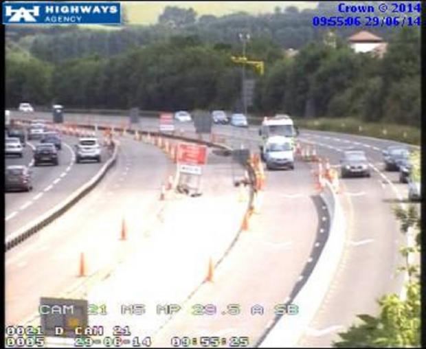 Tewkesbury Admag: The scene on the northbound carriageway of the M5 this morning Tewkesbury Admag: The scene on the northbound carriageway of the M5 this morning