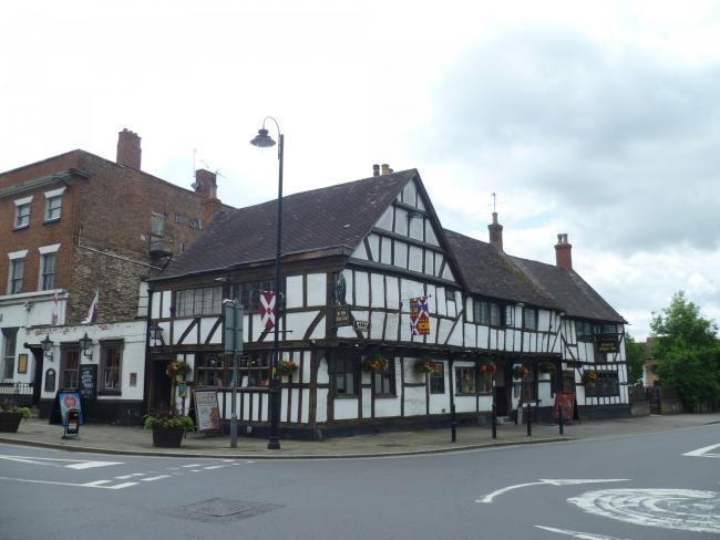Ye Olde Black Bear Inn, Tewkesbury. Picture: https://commons.wikimedia.org/wiki/Category:Photographs_by_Philafrenzy Wikimedia Commons